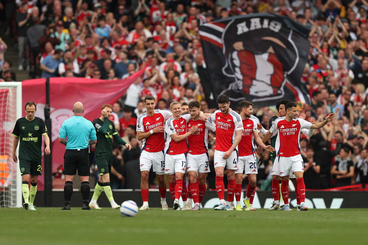 伯明翰将建造6.2万个座位新球场，贝林厄姆为老东家出镜宣传（伯明翰计划兴建6.2万座新球场，贝林厄姆出镜为旧主站台）