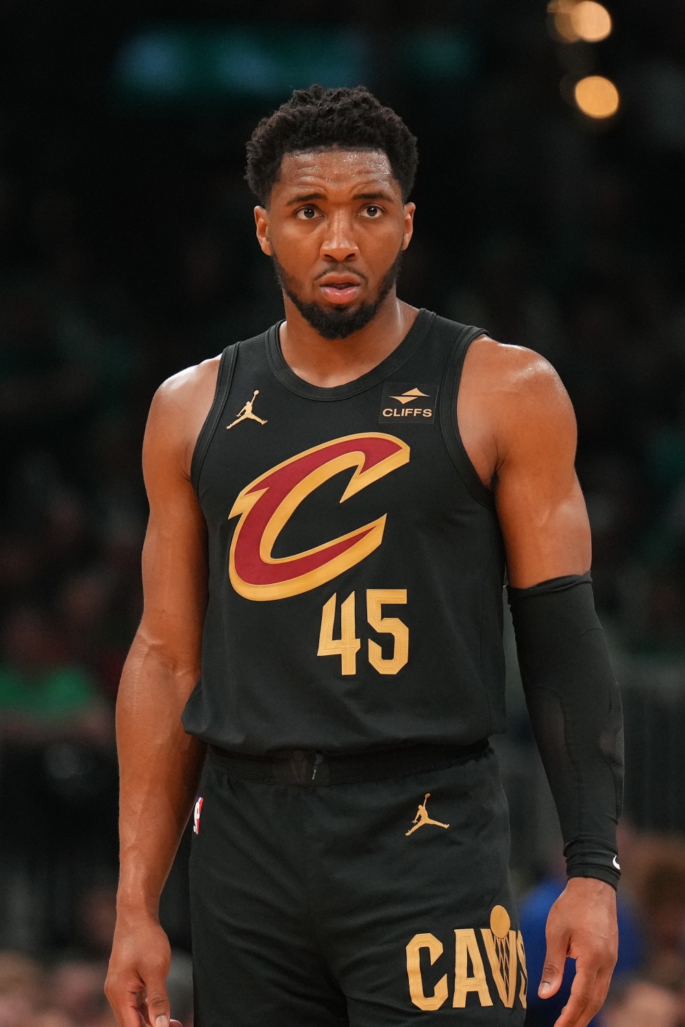 最想“偷师”队友的哪种特质？泽林斯基：姆希塔良的足球智慧（最想向队友学哪一项？泽林斯基：姆希塔良的足球智慧）