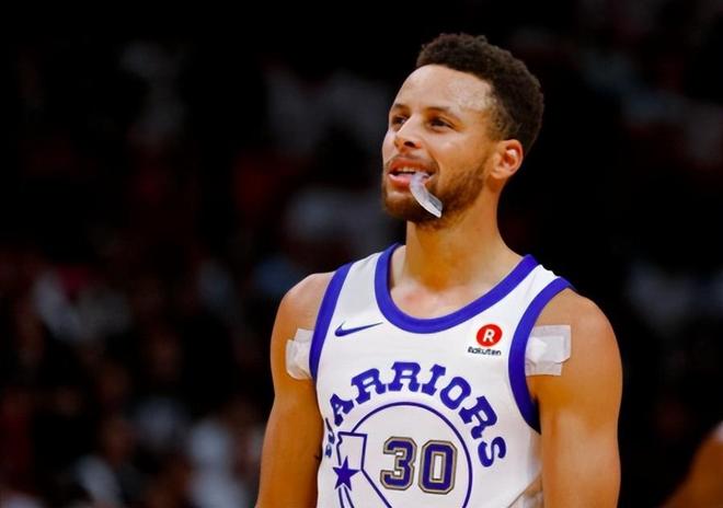 斯普利特：看到库里在这个年纪还能做到这些，真的很不可思议（斯普利特感叹：库里在这个年龄仍能做到这些，实在不可思议）