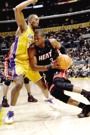 热身赛：U18国青2-1申花U21，魏祥鑫、朱信宇建功（热身赛：国青U18 2-1击败申花U21，魏祥鑫、朱信宇破门）